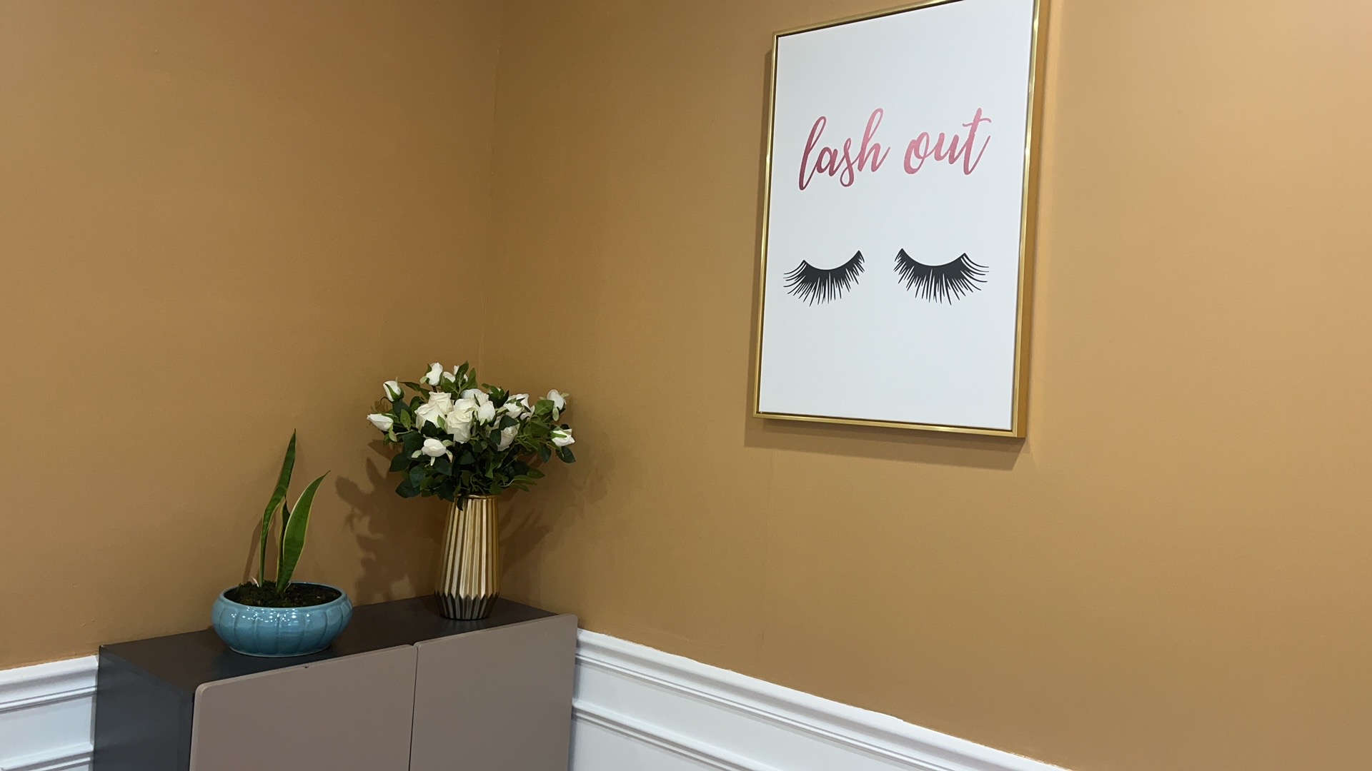 Dazzling Eye gallery image